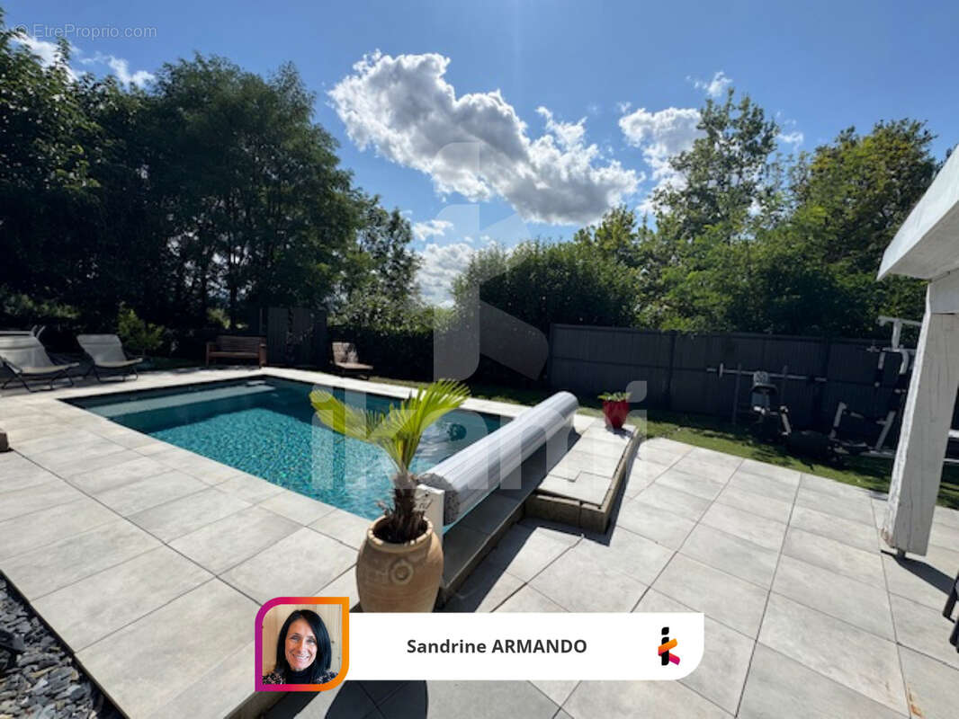 Maison à REVEL-TOURDAN