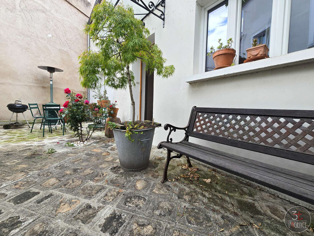 Maison à FONTENAY-SOUS-BOIS