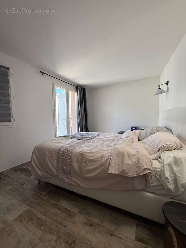 Maison à CHATEAUNEUF-LES-MARTIGUES