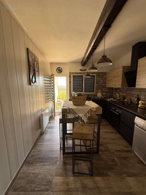 Maison à CHATEAUNEUF-LES-MARTIGUES