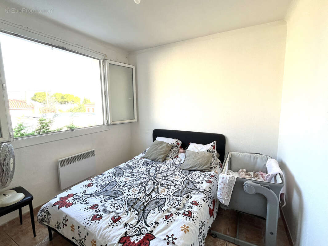 Appartement à CHATEAUNEUF-LES-MARTIGUES