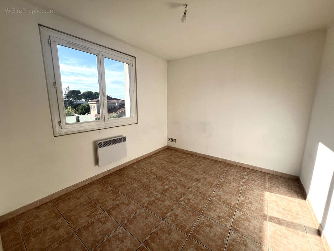 Appartement à CHATEAUNEUF-LES-MARTIGUES