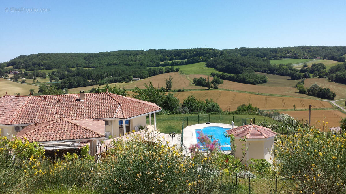 Maison à SAINTE-JULIETTE