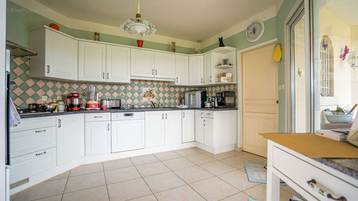 Maison à SAINTE-JULIETTE