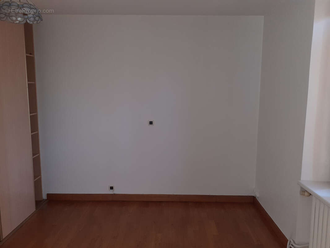 Maison à SAINT-HILAIRE-LES-PLACES