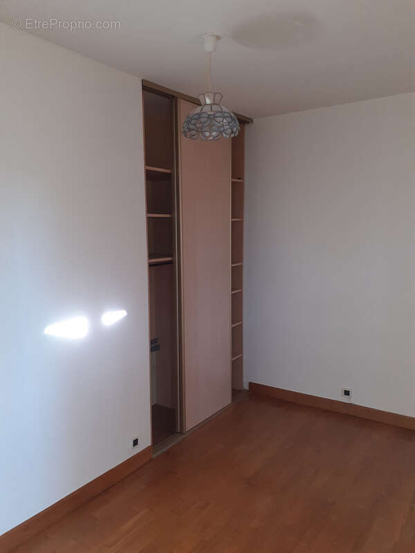 Maison à SAINT-HILAIRE-LES-PLACES