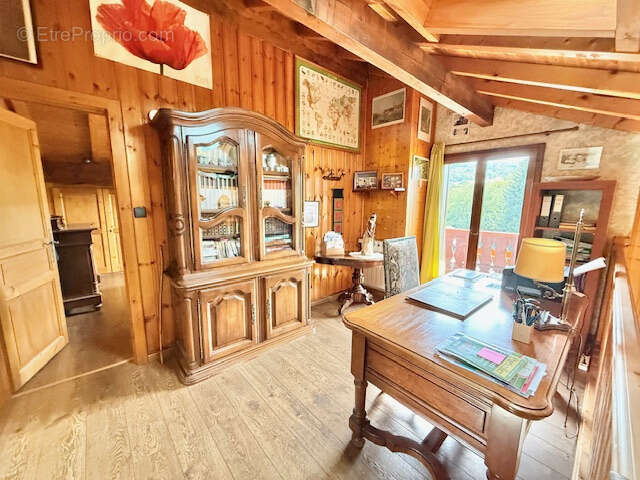 Maison à CRUSEILLES