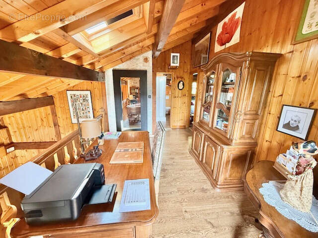 Maison à CRUSEILLES