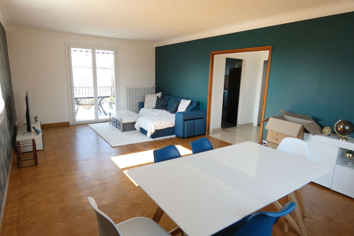 Maison à ARPAJON-SUR-CERE