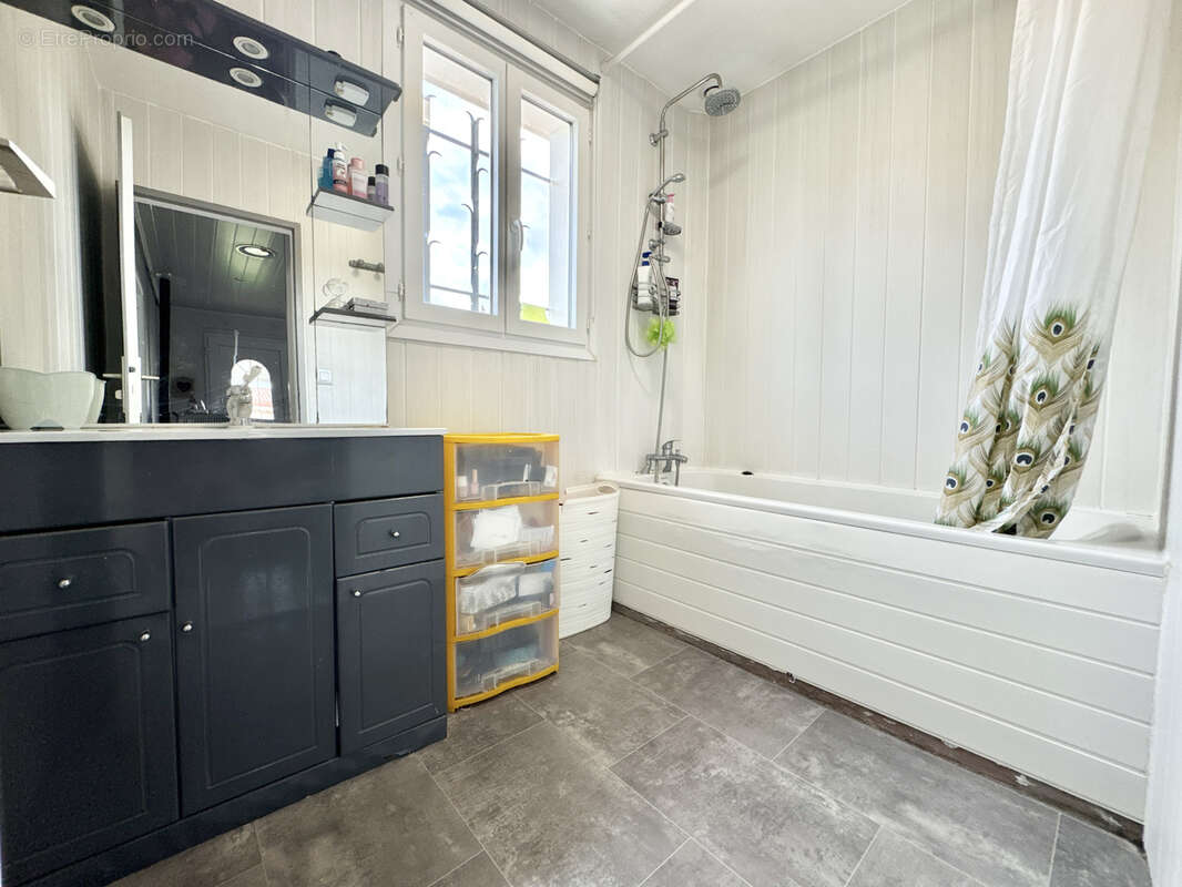 Maison à SAINT-SYLVESTRE-SUR-LOT