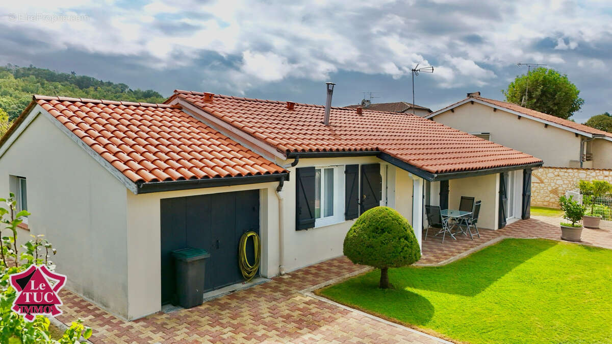 Maison à SAINT-SYLVESTRE-SUR-LOT