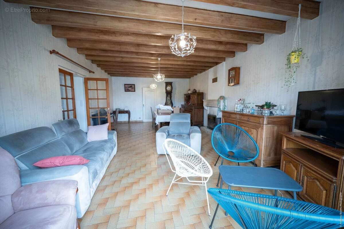 Maison à COULOMBIERS