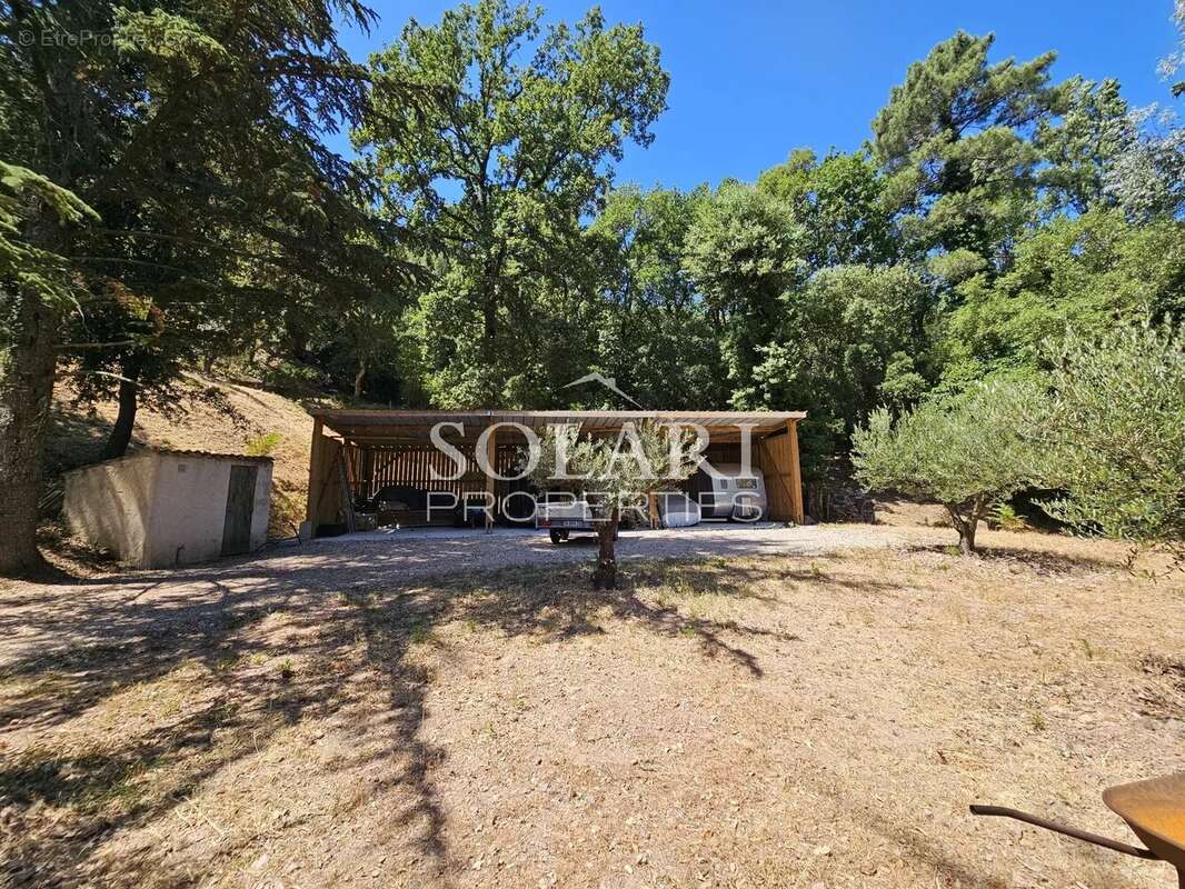 Maison à MANDELIEU-LA-NAPOULE