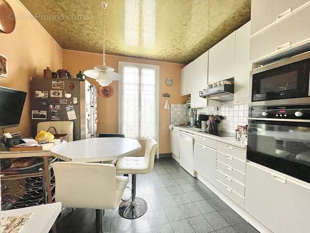 Appartement à MAISONS-ALFORT