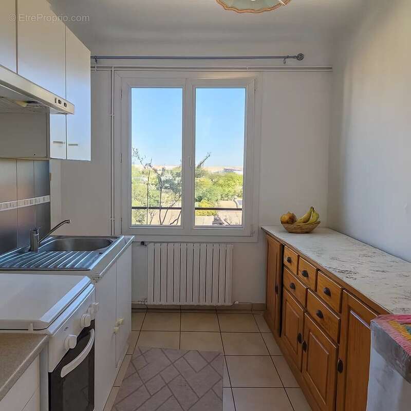 Appartement à MARSEILLE-9E