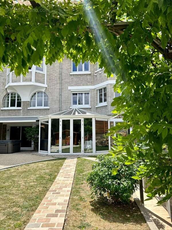 Appartement à ARPAJON