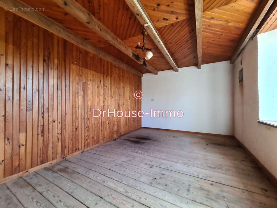 Maison à POMPIERRE-SUR-DOUBS