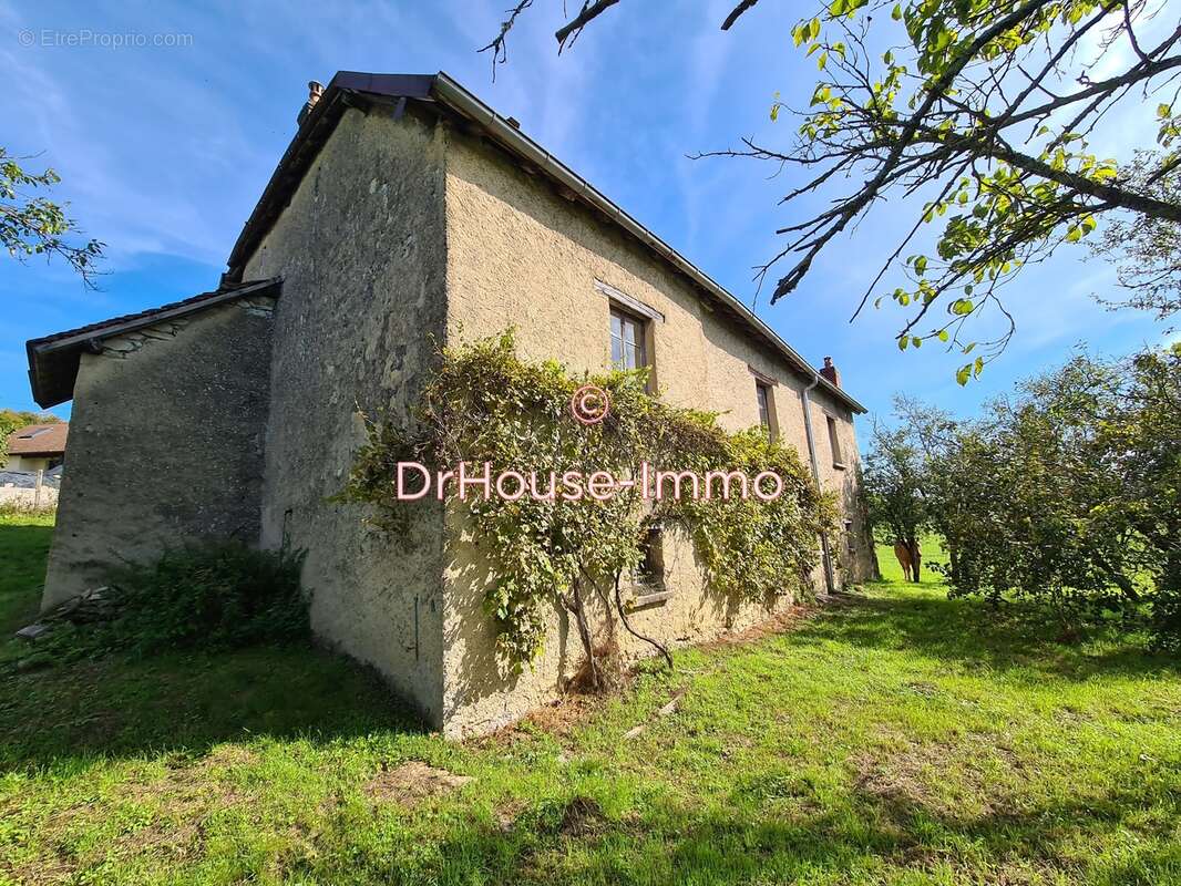 Maison à POMPIERRE-SUR-DOUBS