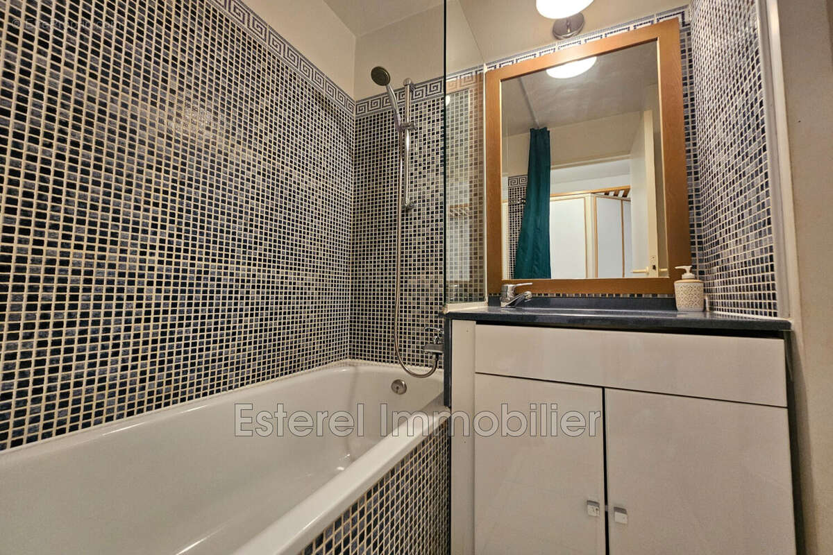 Appartement à SAINT-RAPHAEL