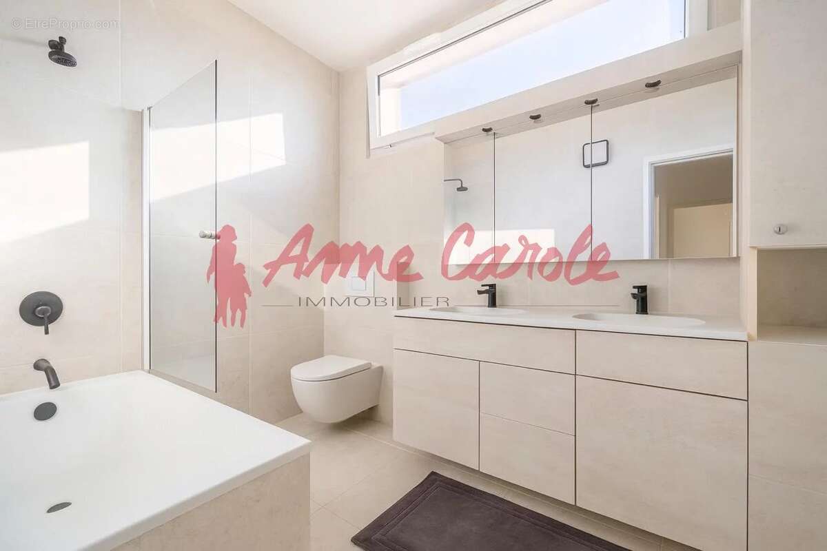 Appartement à FONTENAY-SOUS-BOIS