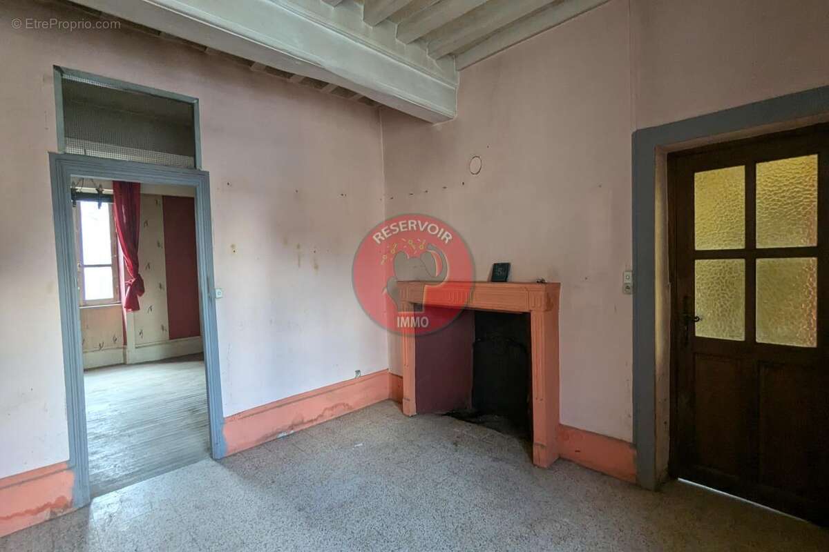 Appartement à MAXILLY-SUR-SAONE