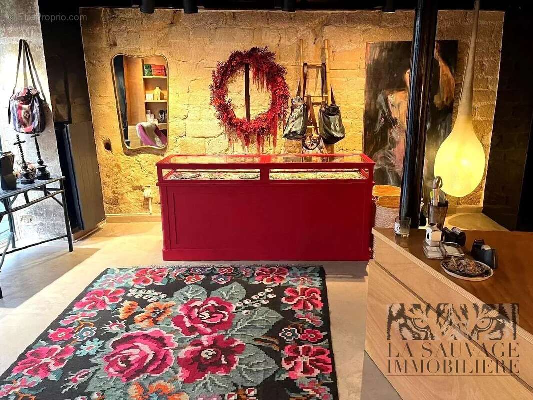 Commerce à PARIS-3E