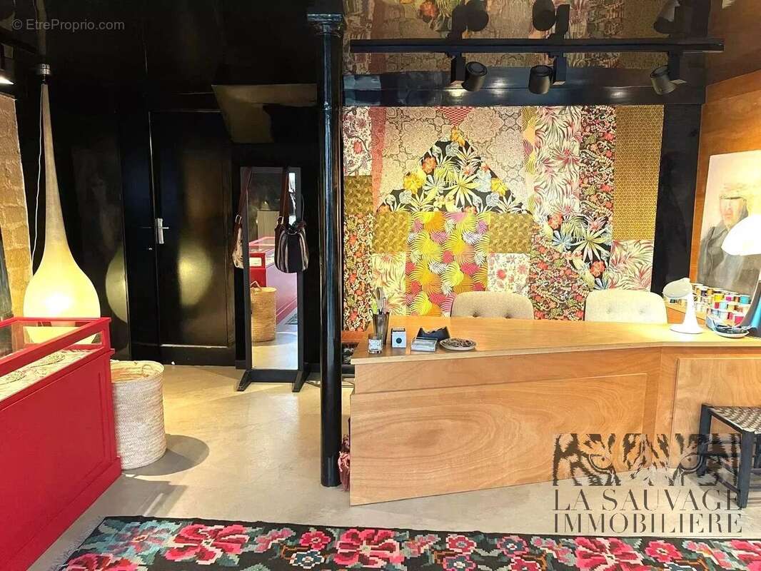 Commerce à PARIS-3E