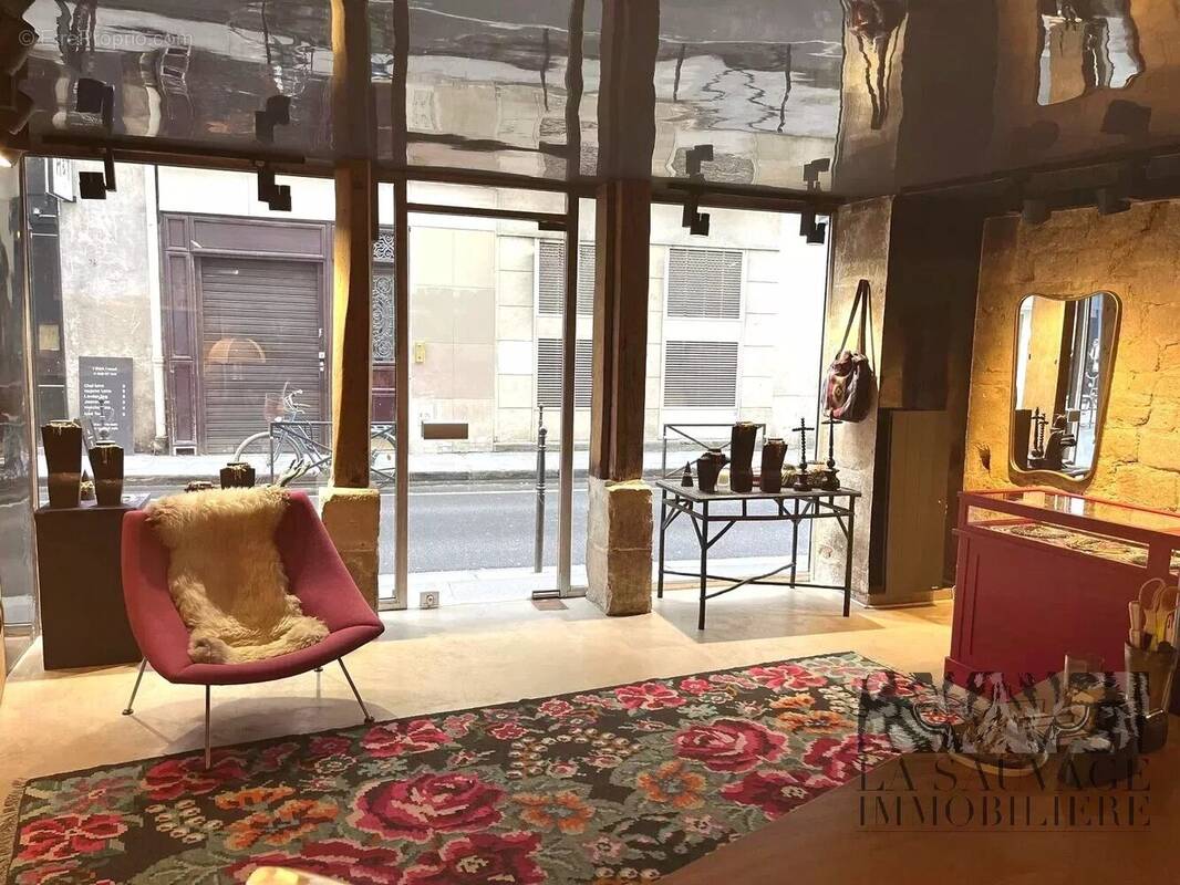 Commerce à PARIS-3E