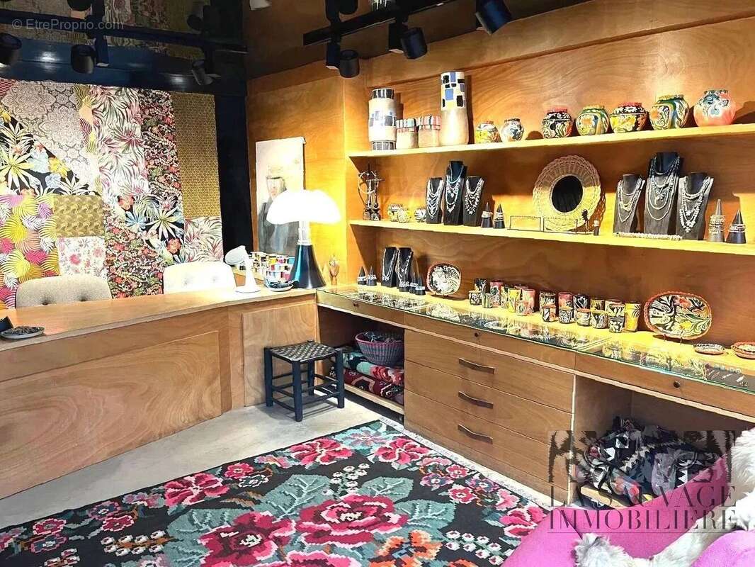 Commerce à PARIS-3E