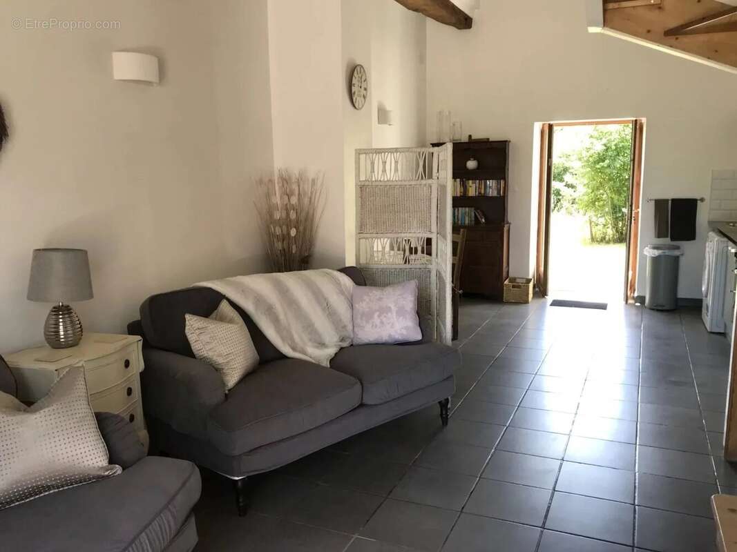 Maison à MAISON-FEYNE