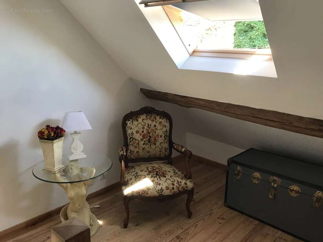 Maison à MAISON-FEYNE