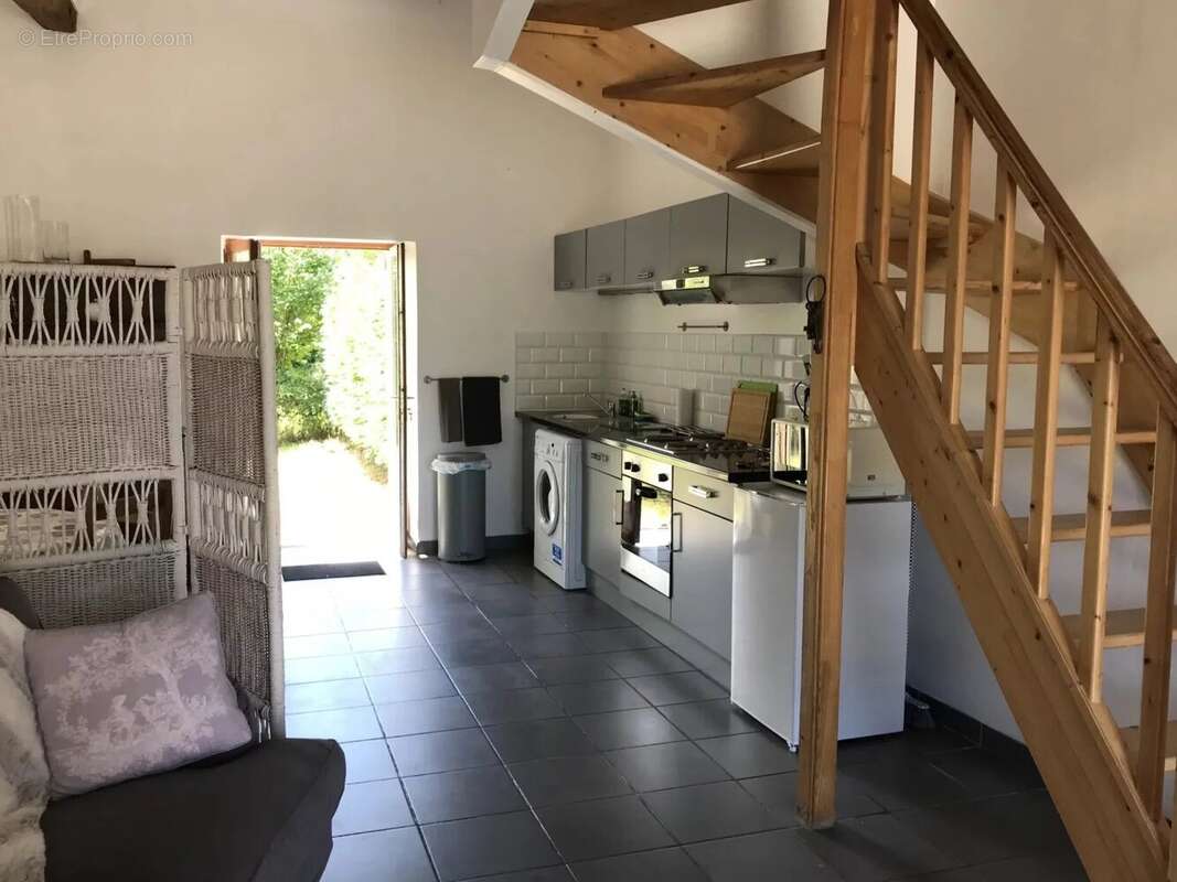 Maison à MAISON-FEYNE