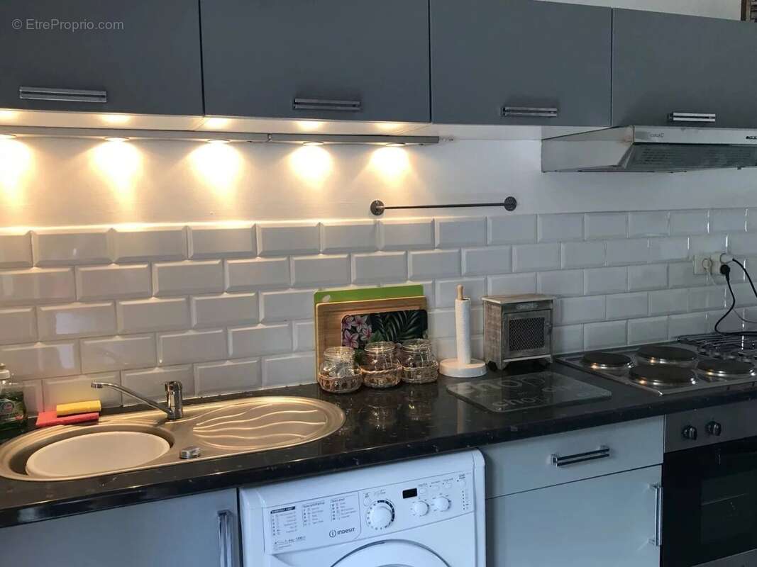 Maison à MAISON-FEYNE