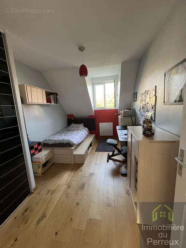 Maison à NEUILLY-PLAISANCE