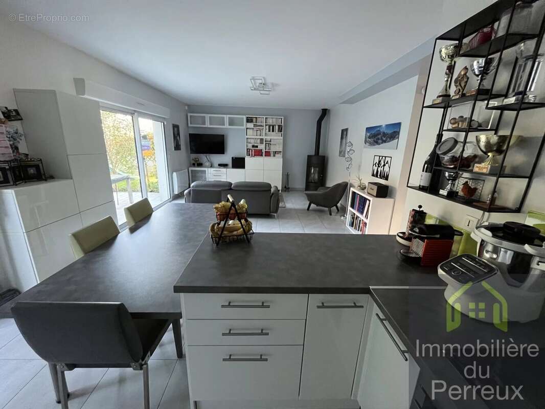 Maison à NEUILLY-PLAISANCE