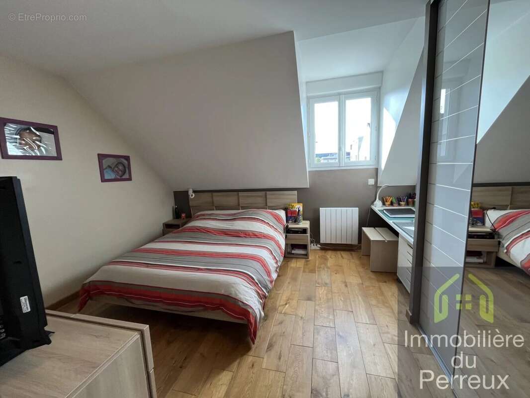 Maison à NEUILLY-PLAISANCE