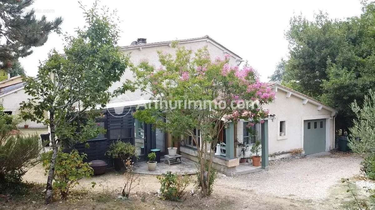 Maison à TOCANE-SAINT-APRE