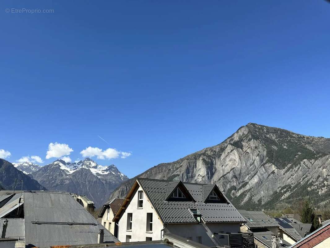 Maison à LE BOURG-D&#039;OISANS