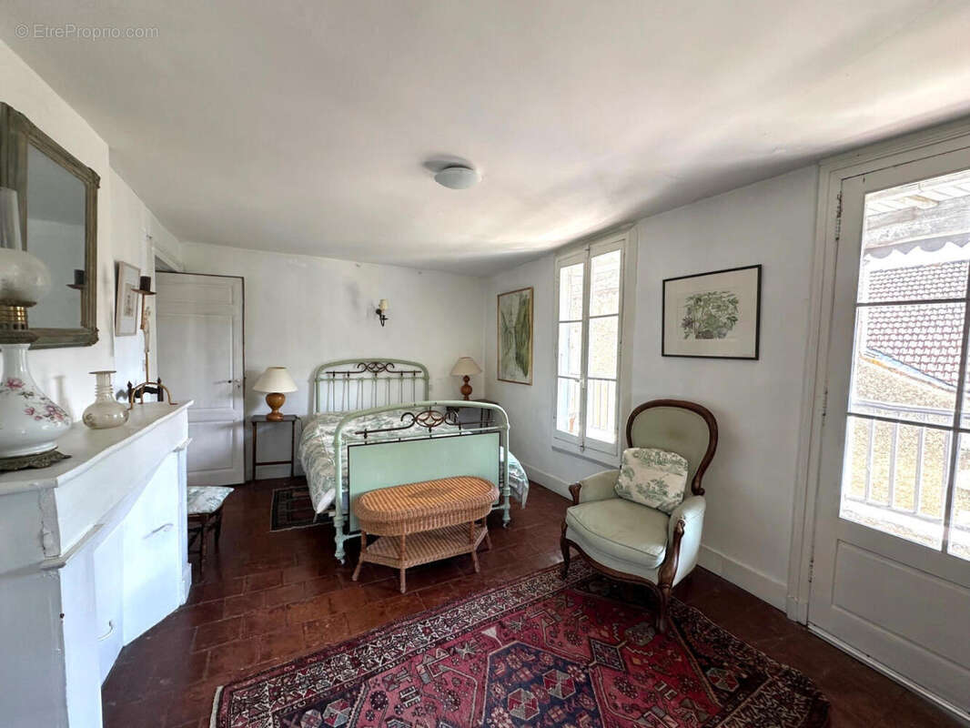 CHAMBRE SUR COURSIVE 2... - Maison à AUCH