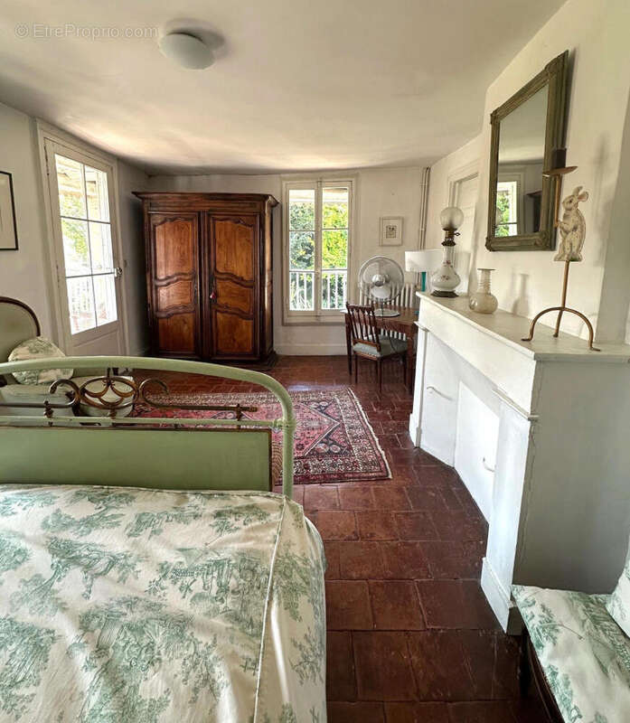 CHAMBRE SUR COURSIVE 2 - Maison à AUCH