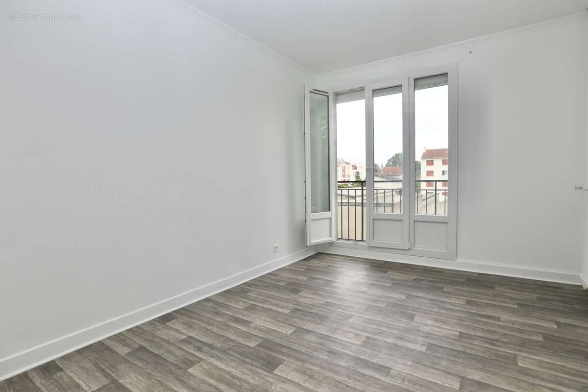 IMG_6690 - Appartement à ROSNY-SOUS-BOIS