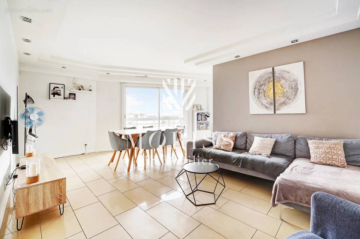 Appartement à NOGENT-SUR-MARNE