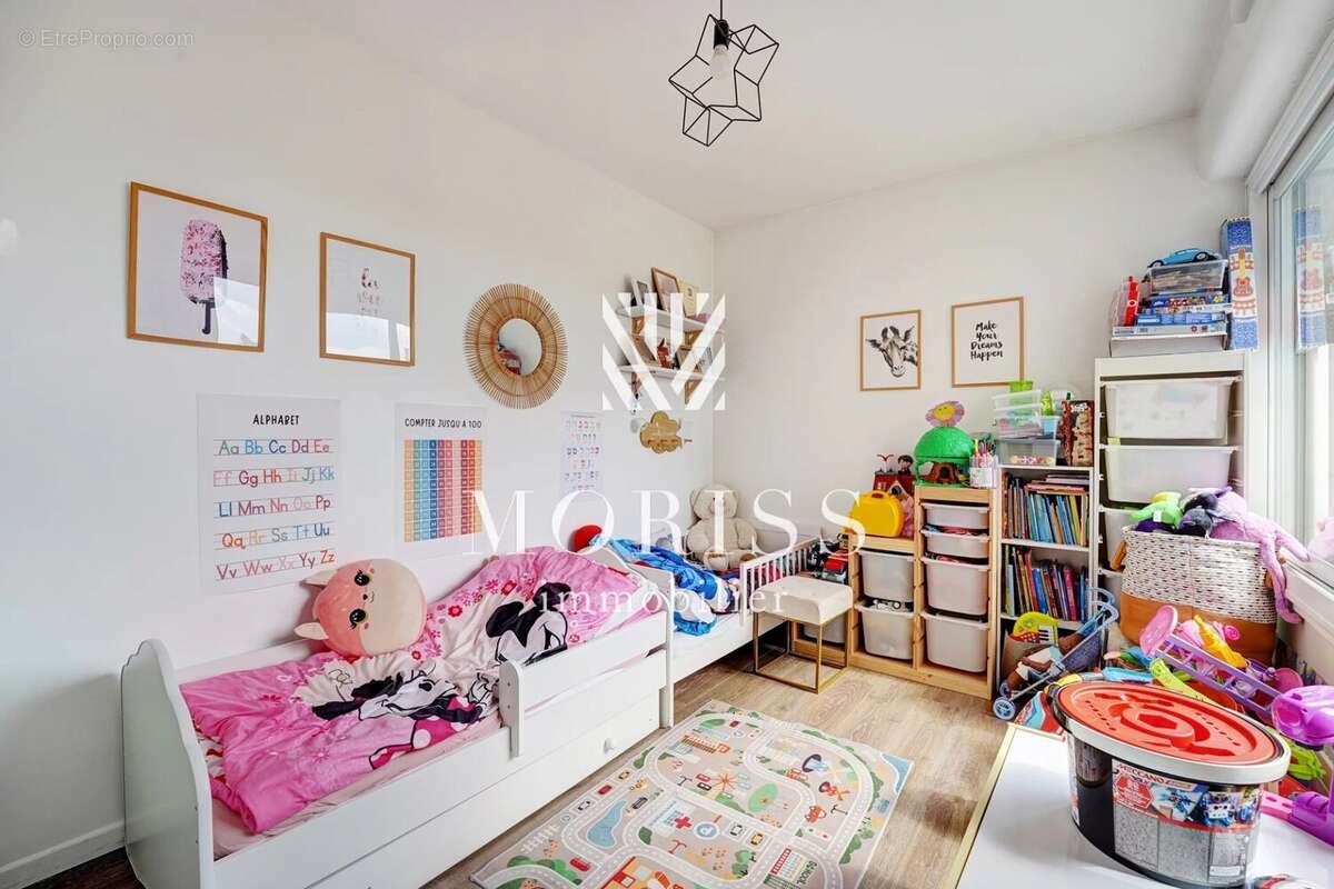 Appartement à NOGENT-SUR-MARNE