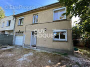 Maison à L'HAY-LES-ROSES