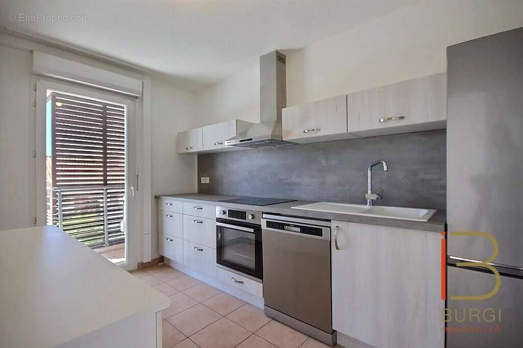 Appartement à FREJUS