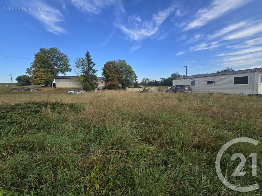 Terrain à POSSESSE