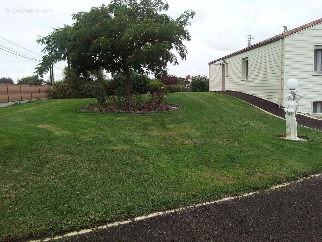 Maison à LONGEVILLE-SUR-MER