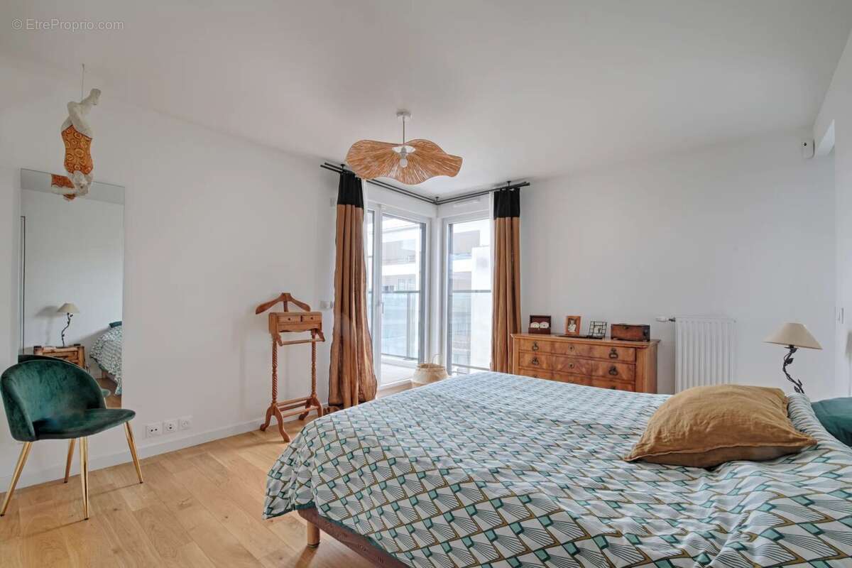 Appartement à SAINT-MAUR-DES-FOSSES