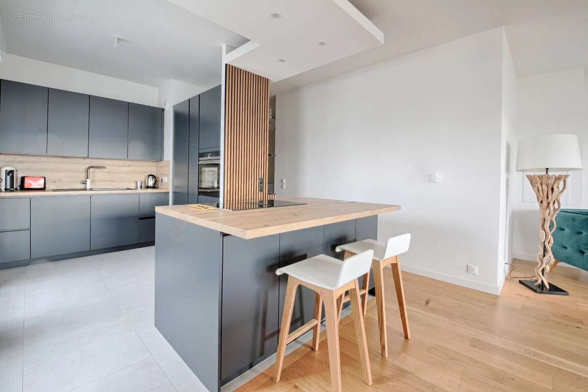 Appartement à SAINT-MAUR-DES-FOSSES