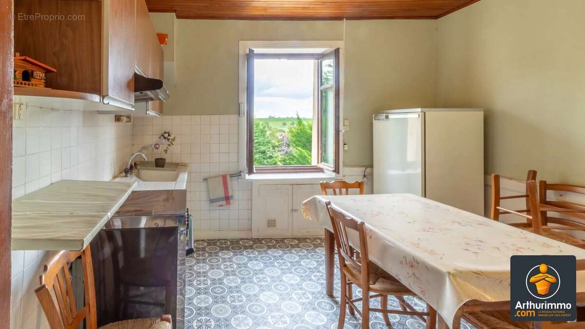 Maison à SAINTE-CATHERINE